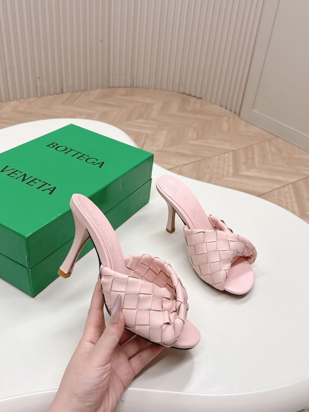 COCO-- V595t1 796455V2ED06801 sheepskin Heel height：8CM item:E-X032D4001