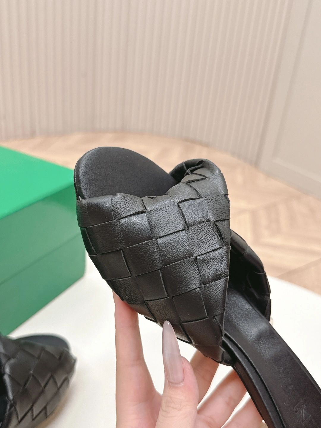 COCO-- V595t1 796464V2ED01000 sheepskin Heel height：5CM item:E-X032D4012