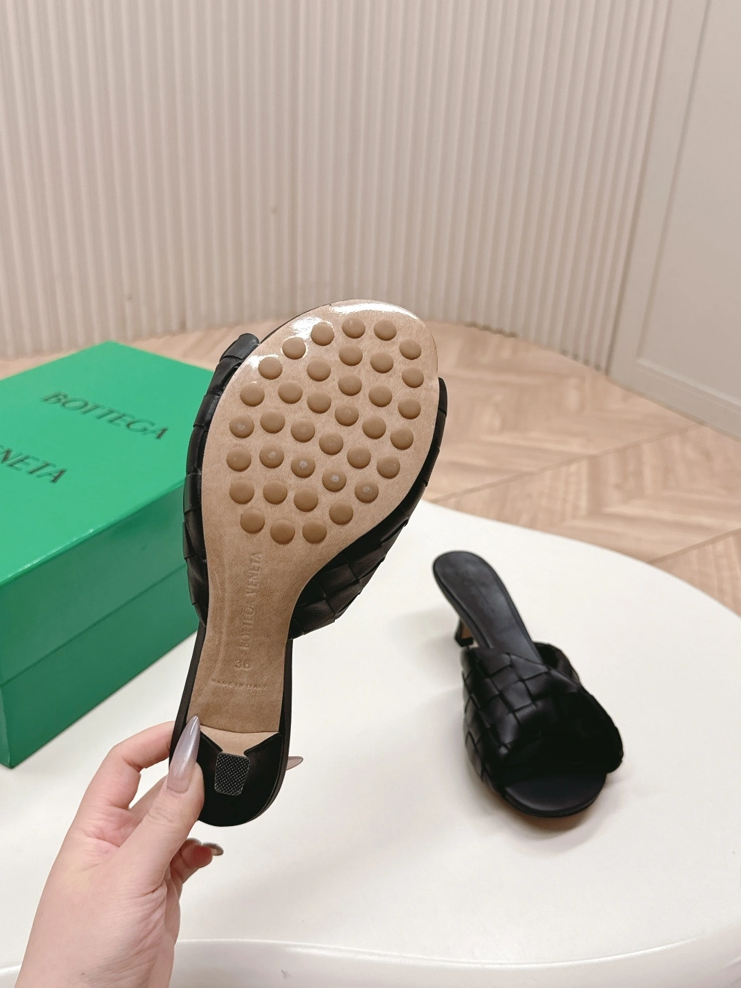 COCO-- V595t1 796464V2ED01000 sheepskin Heel height：5CM item:E-X032D4012