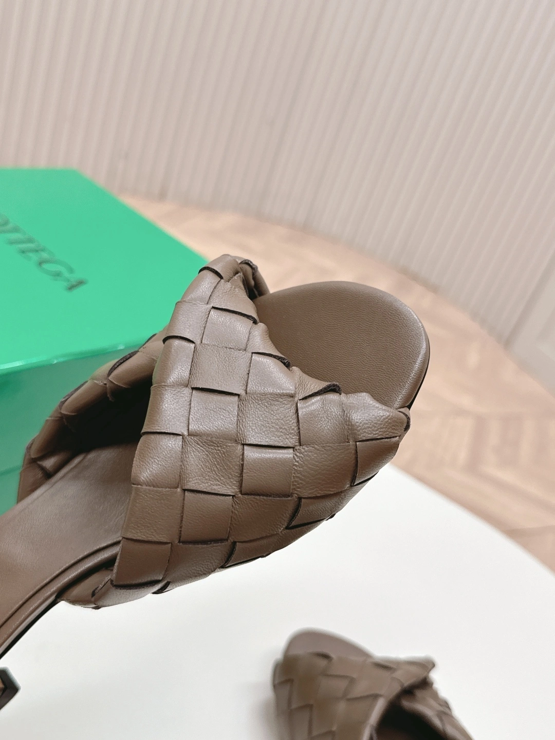 COCO-- V595t1 796464V2ED02354 sheepskin Heel height：5CM item:E-X032D4011