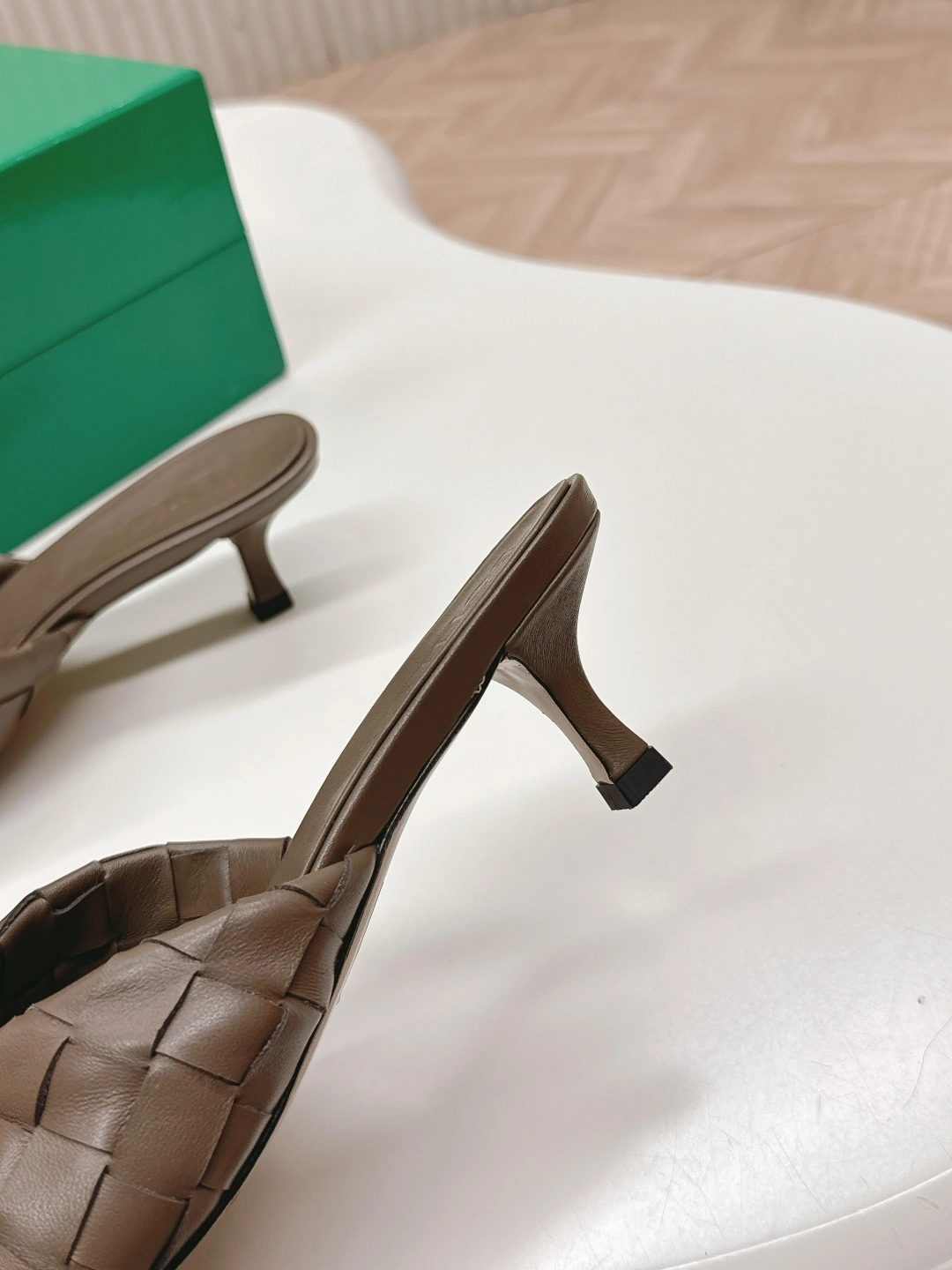 COCO-- V595t1 796464V2ED02354 sheepskin Heel height：5CM item:E-X032D4011