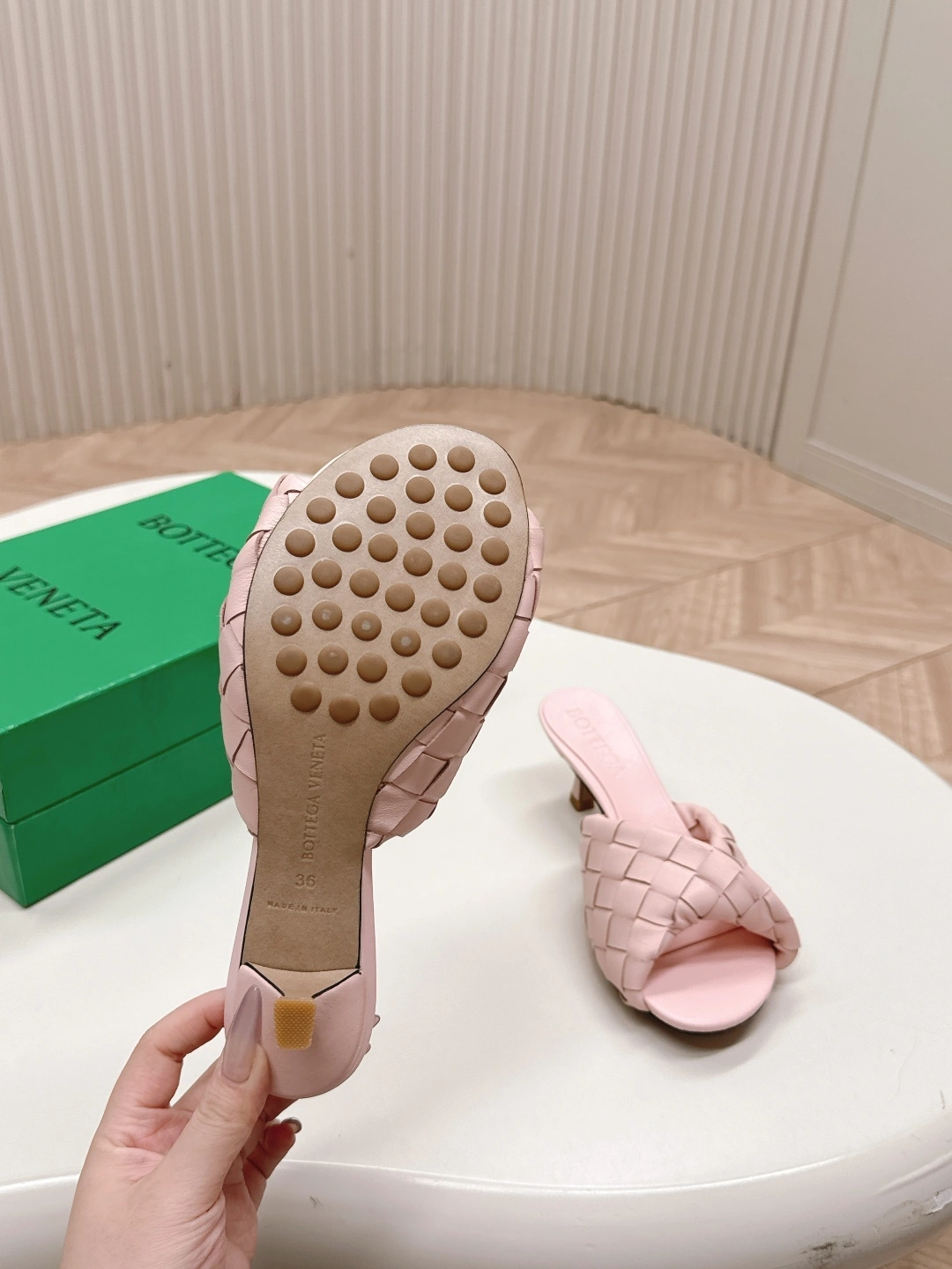 COCO-- V595t1 796464V2ED06801 sheepskin Heel height：5CM item:E-X032D4003
