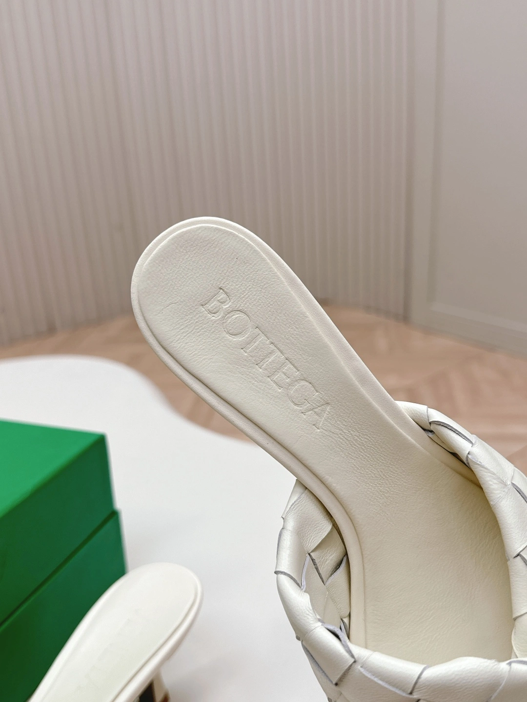 COCO-- V595t1 796464V2ED09031 sheepskin Heel height：5CM item:E-X032D4004