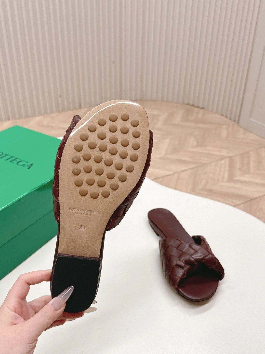 COCO-- V595t1 806918V2ED02241 sheepskin item:E-X032D4009