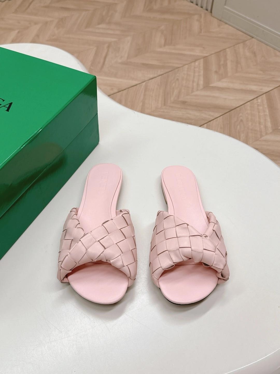 COCO-- V595t1 806918V2ED06801 sheepskin item:E-X032D4007