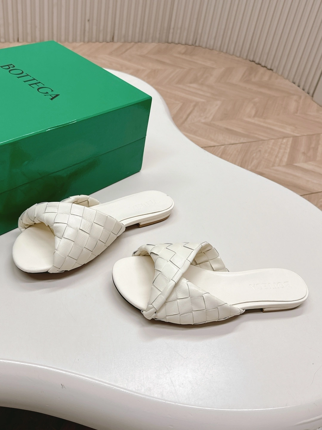 COCO-- V595t1 806918V2ED09031 sheepskin item:E-X032D4006