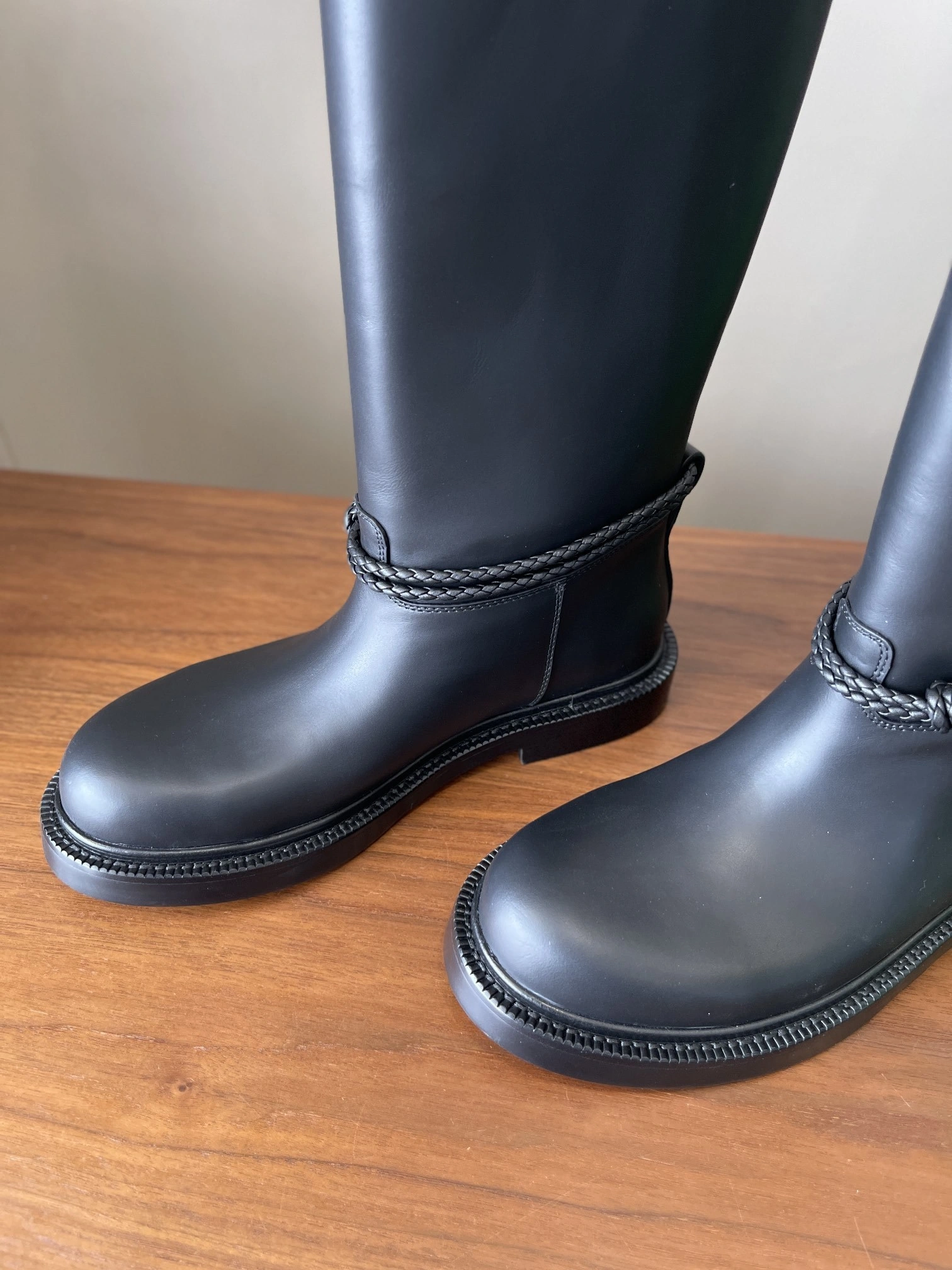 COCO-- V595t1 843952V60E01000 Calfskin item:E-X003J3036T