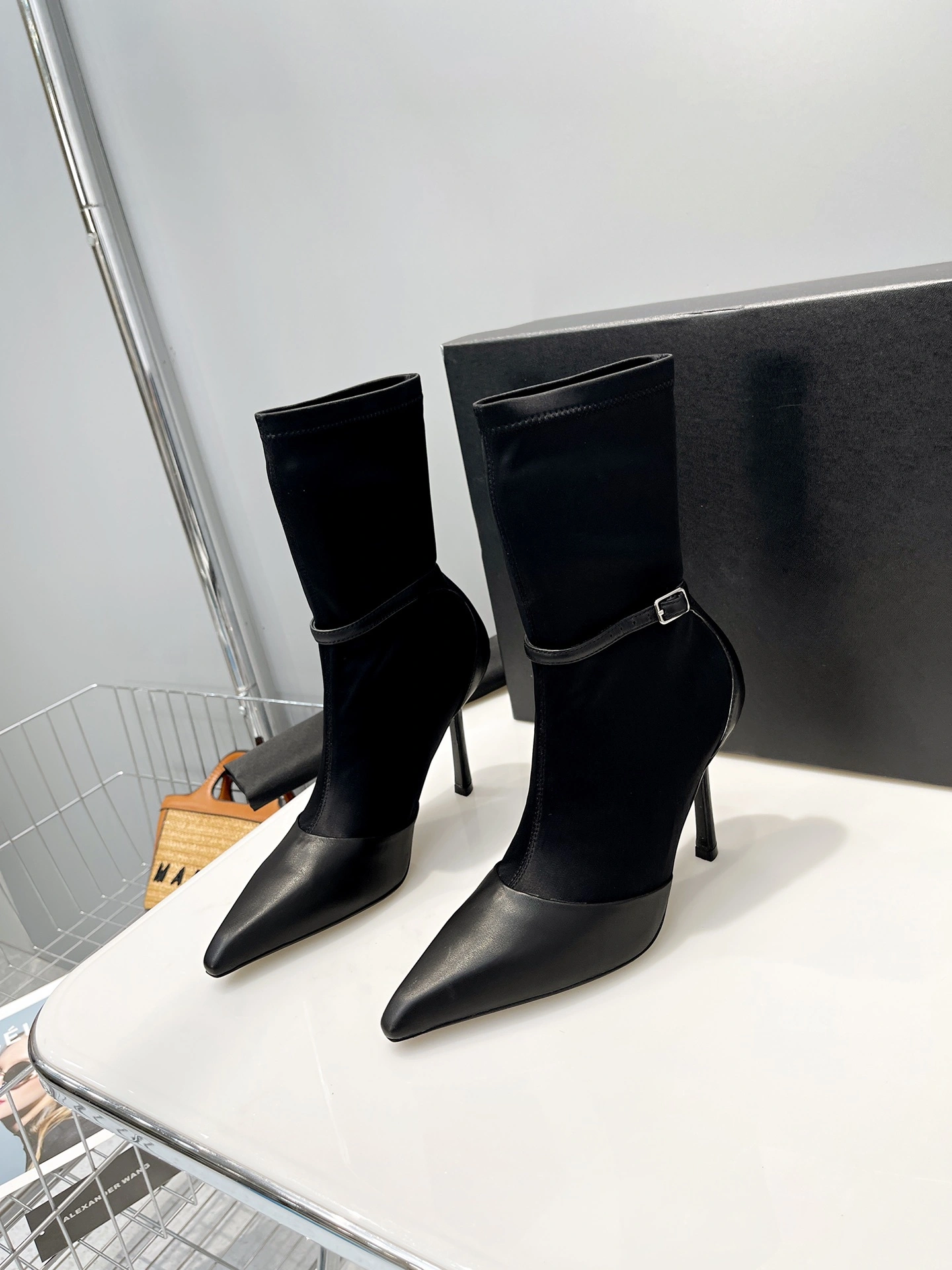 COCO-- W196 30322B013001 Calfskin sheepskin Heel height：10CM item:E-X158C0705