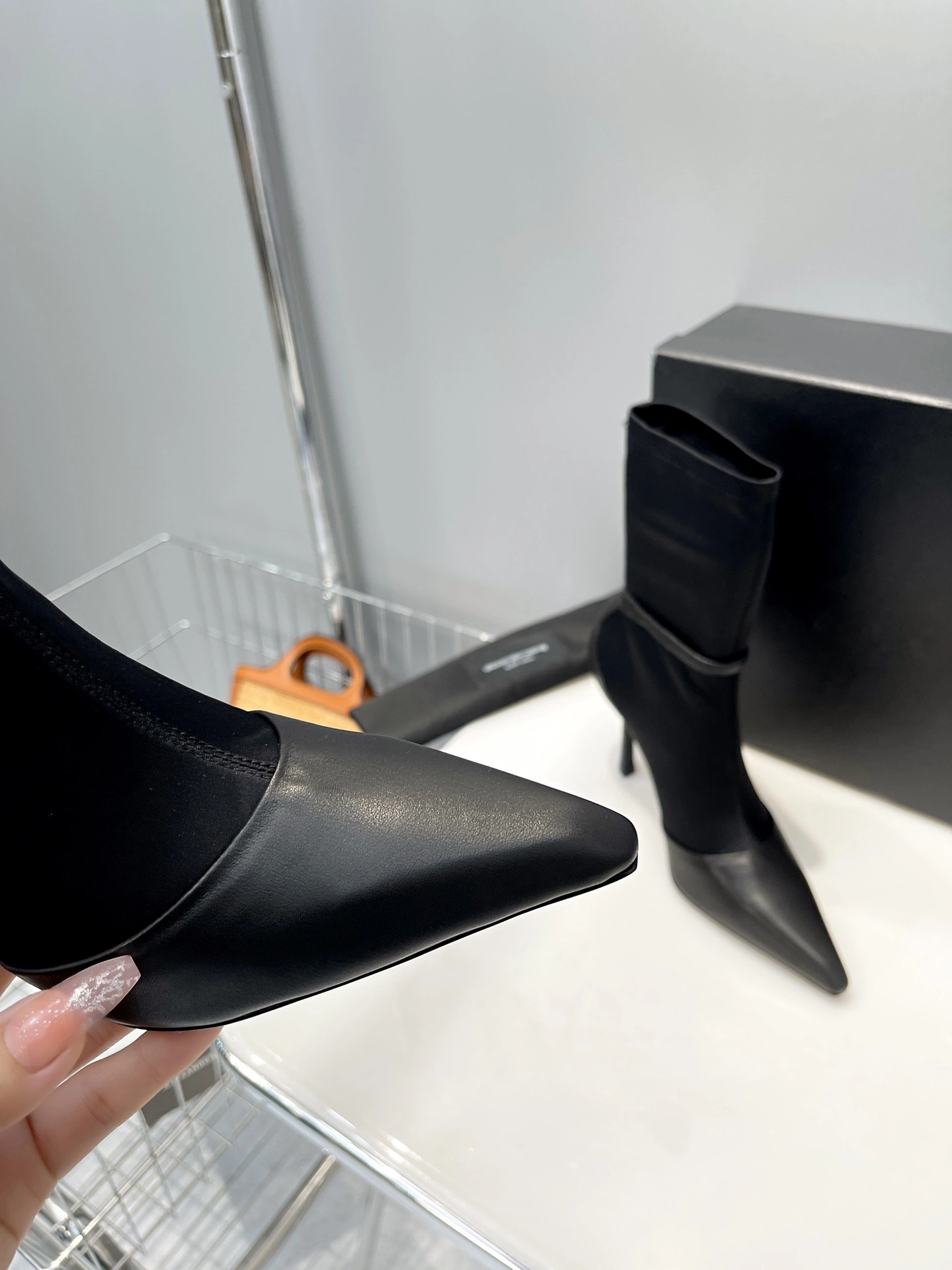 COCO-- W196 30322B013001 Calfskin sheepskin Heel height：10CM item:E-X158C0705