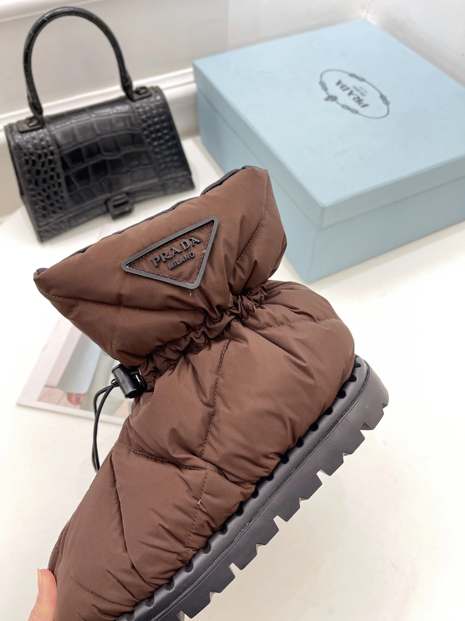 COCO-- item: B-X150J2155