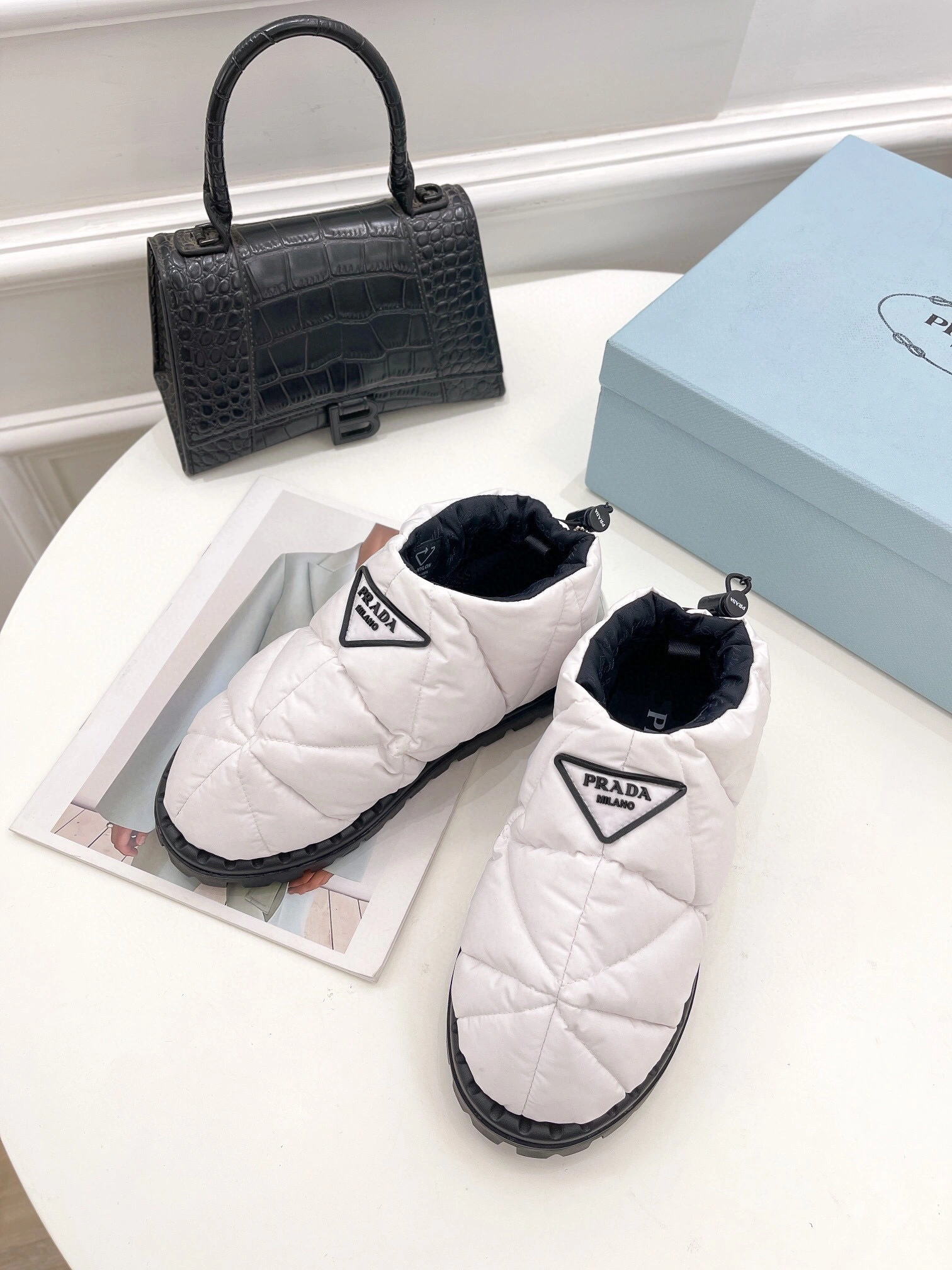 COCO-- item: B-X150J2159
