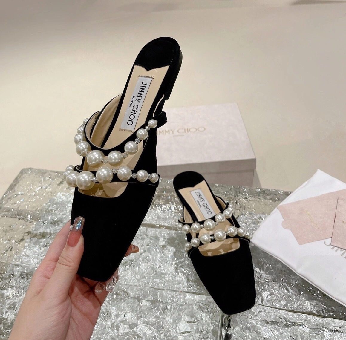 COCO - item:B-X078G2909
