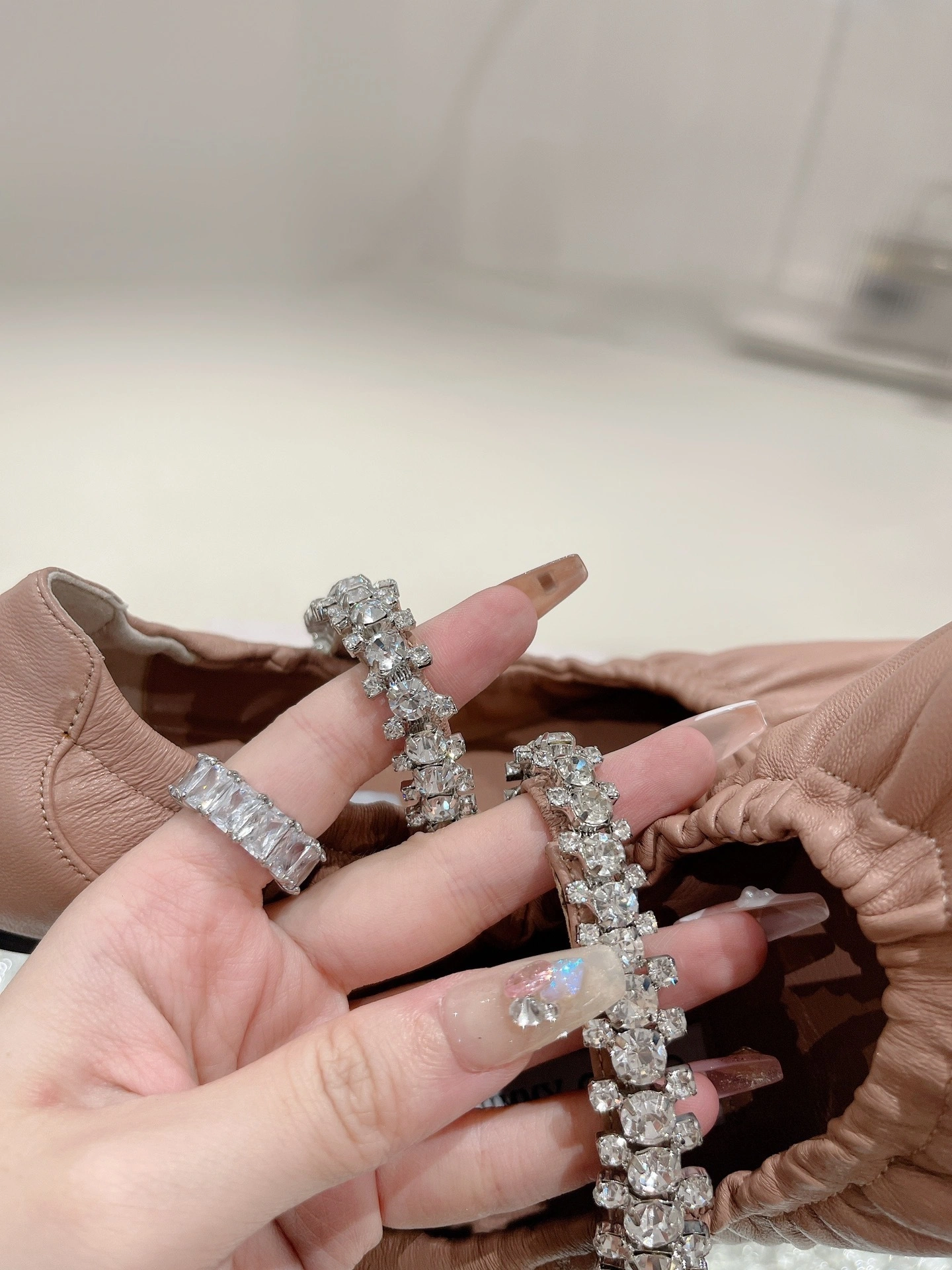 COCO - item:B-X158G2949