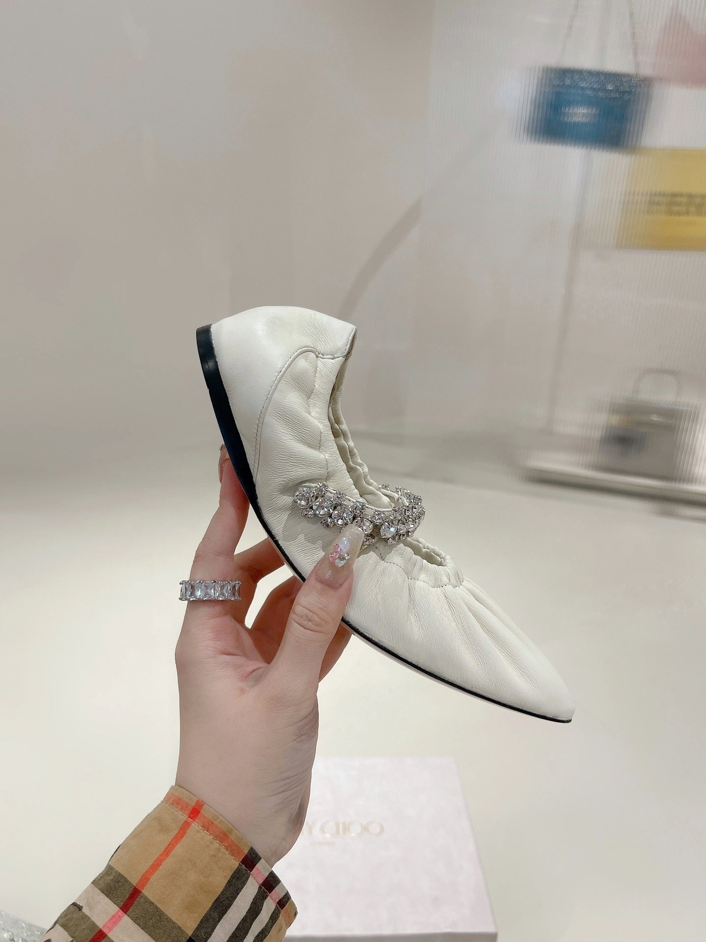 COCO - item:B-X158G2950