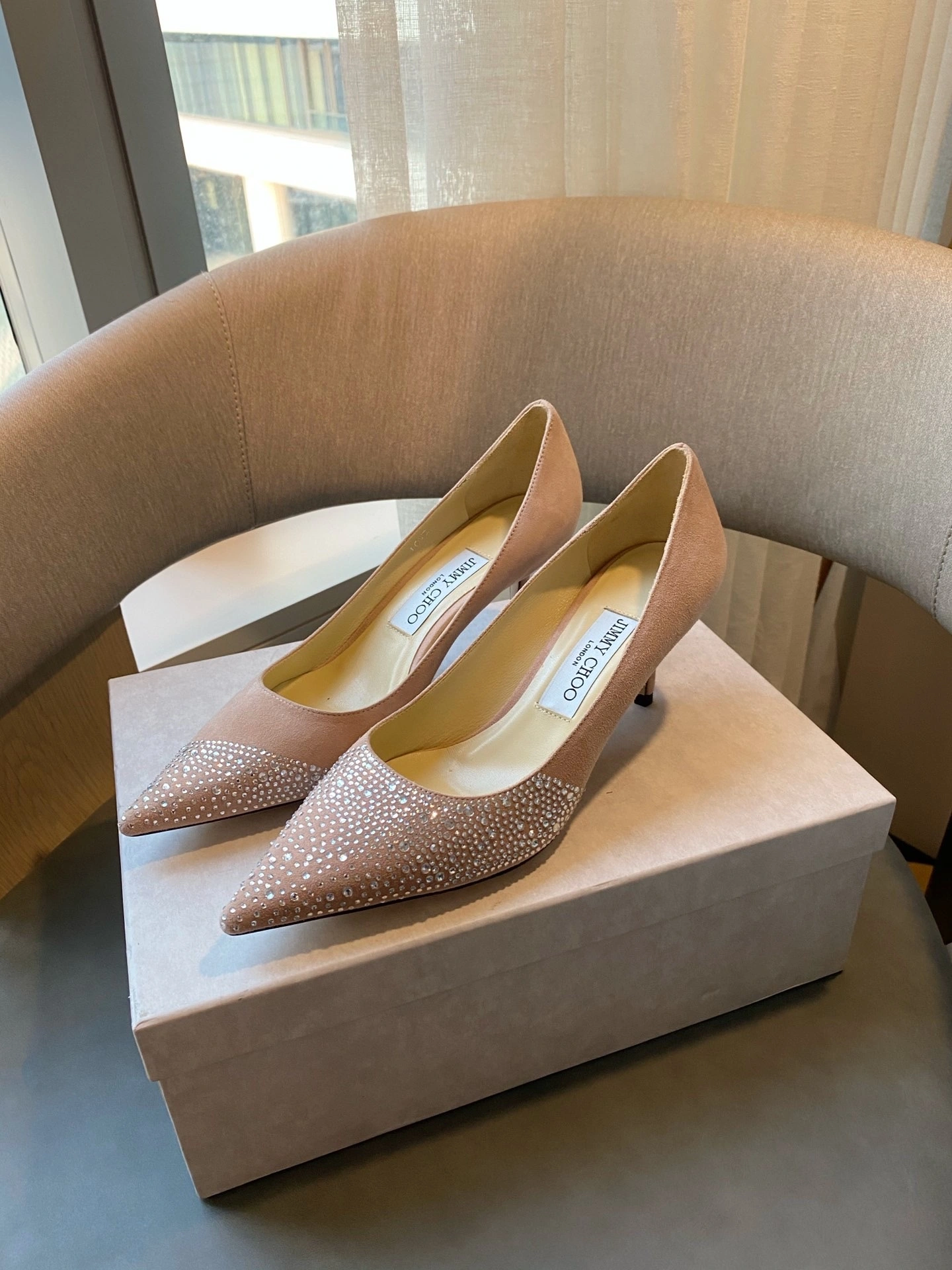 COCO - item:B-X158G2974