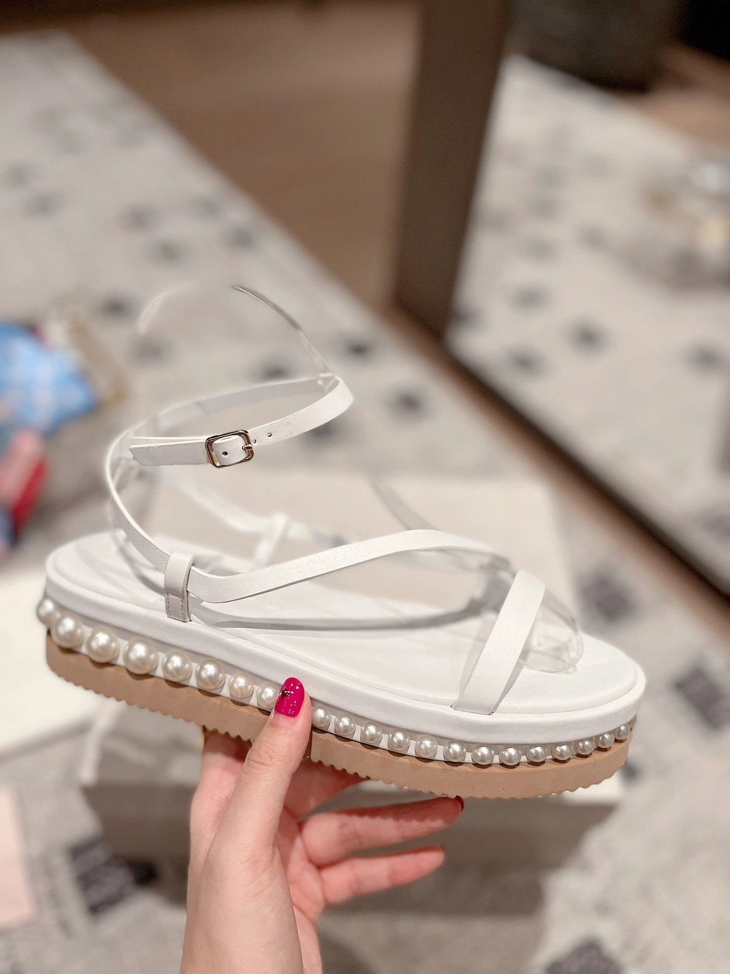 COCO - item:B-X198G2927