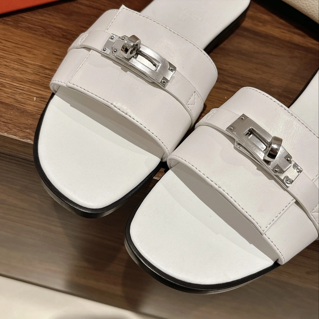 COCO-- item:C-X002C1504