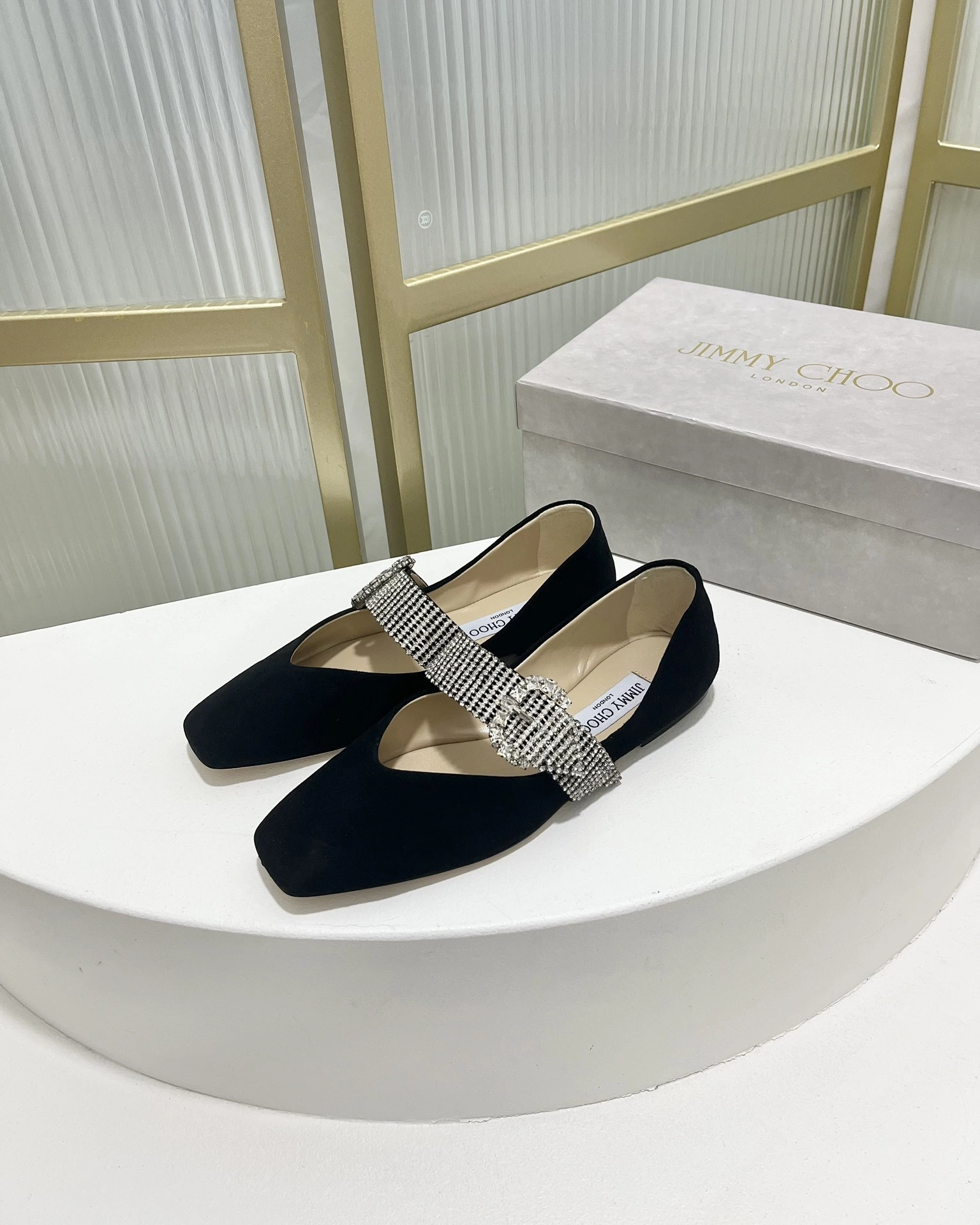 COCO-- item:C-X02K0350