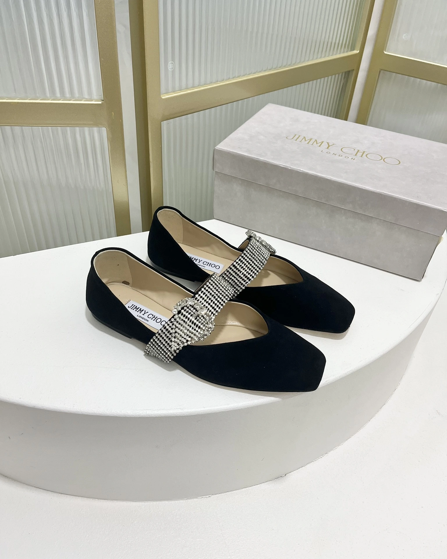 COCO-- item:C-X02K0350