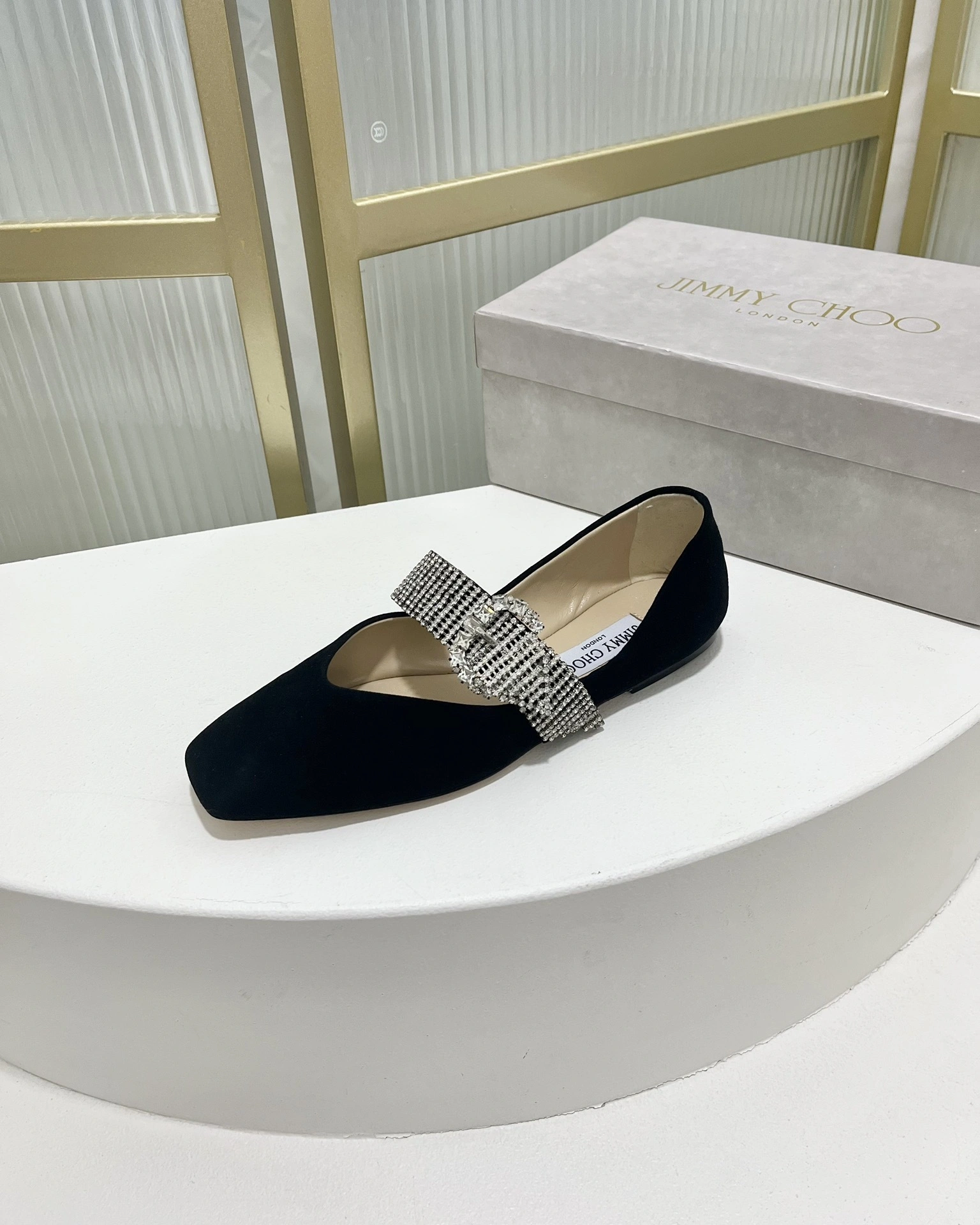 COCO-- item:C-X02K0350