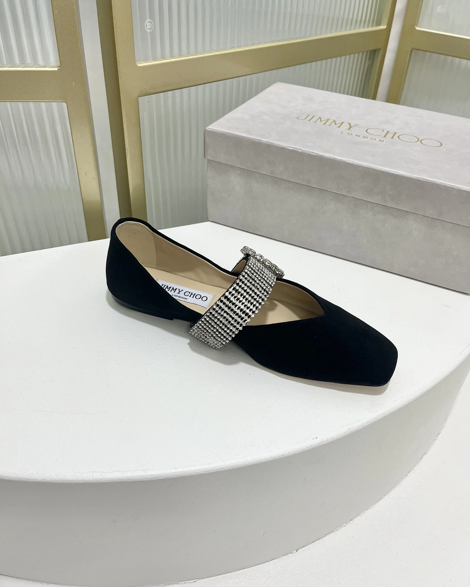 COCO-- item:C-X02K0350