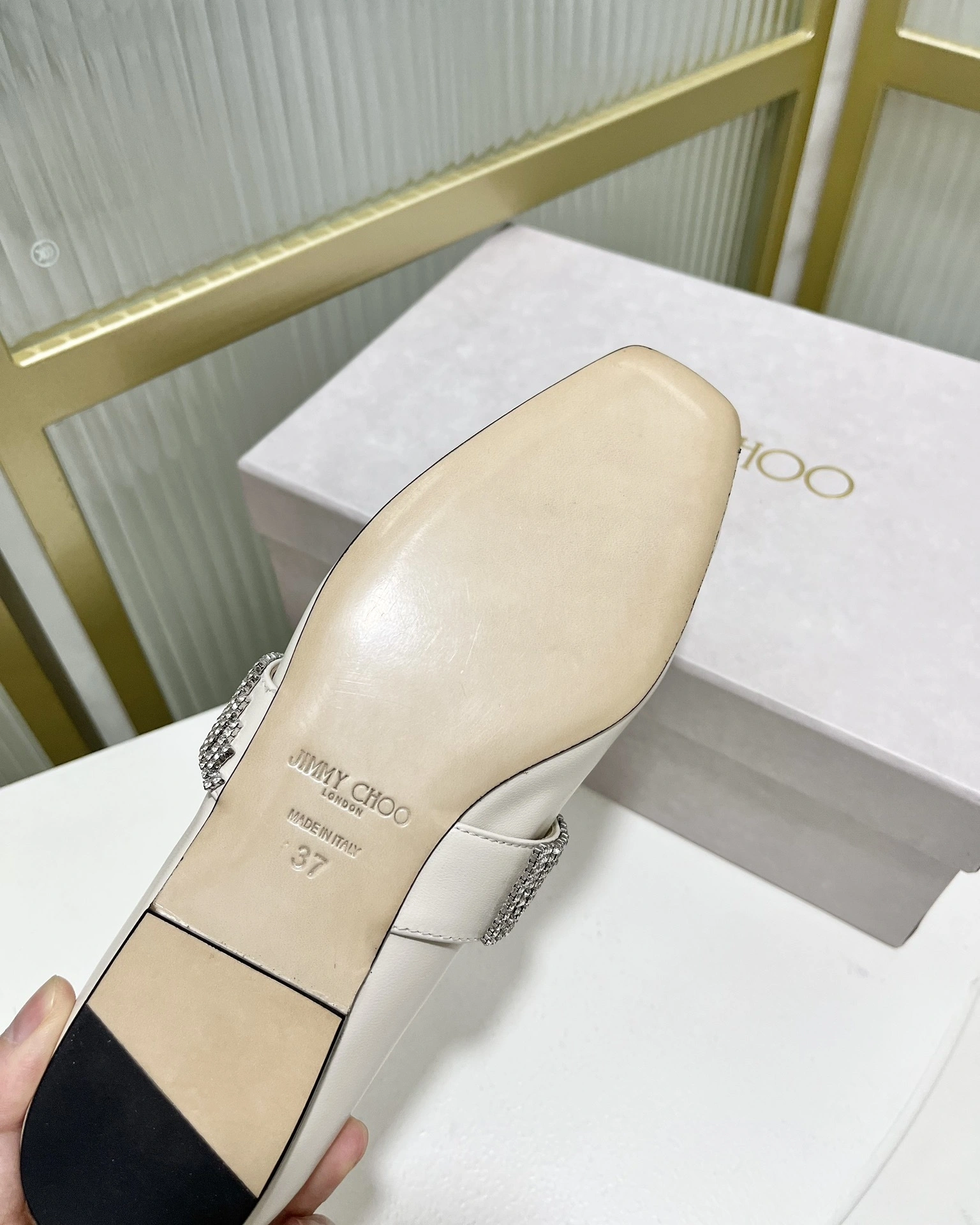 COCO-- item:C-X02K0396