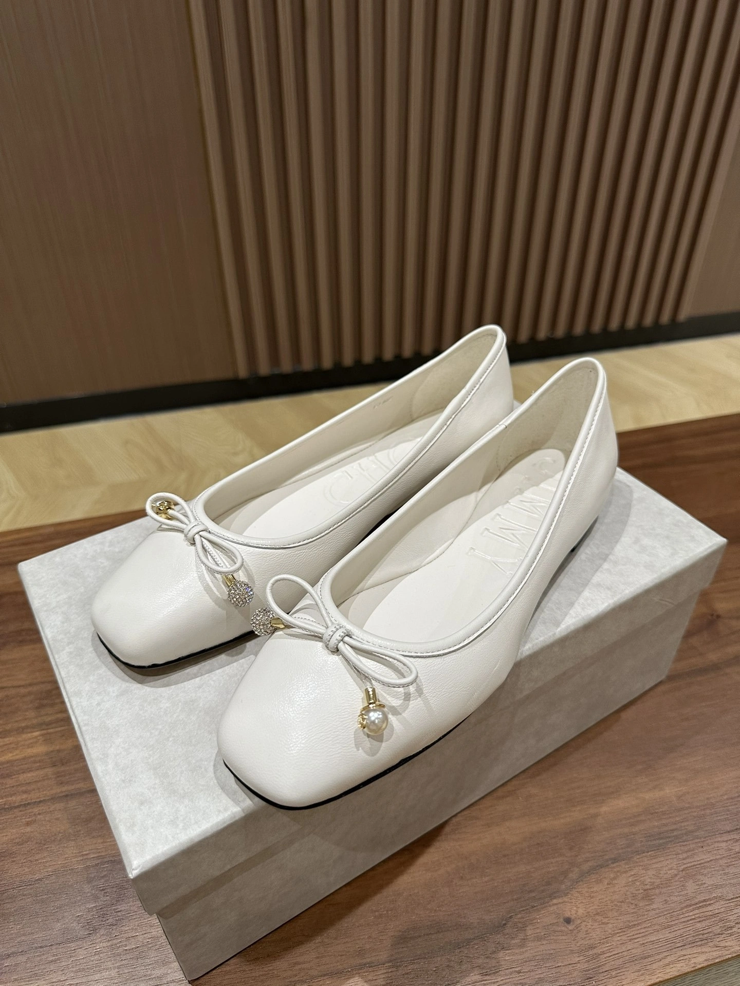 COCO-- item:C-X02K0401