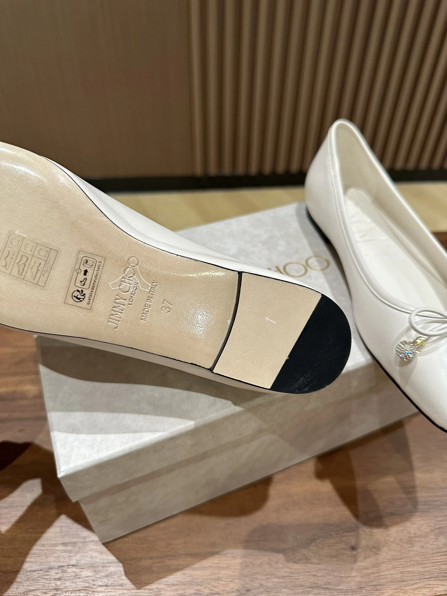 COCO-- item:C-X02K0401