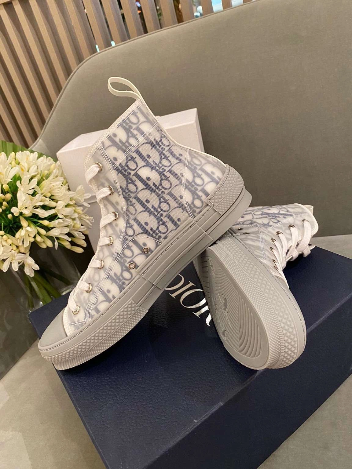 &&COCO-- sneaker high quality item : 03X43C3118