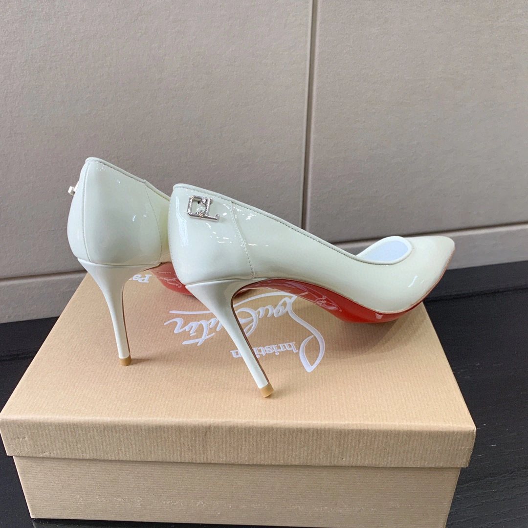 COCO- 1221056W302 SS22 sheephide item：B-X032F0110C