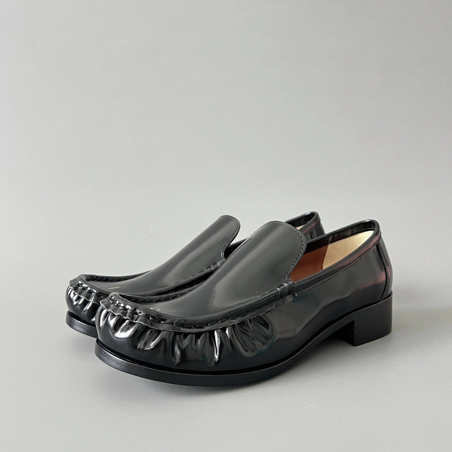 COCO- 1395 AD0618-900 cowhide item：E-X300I2415