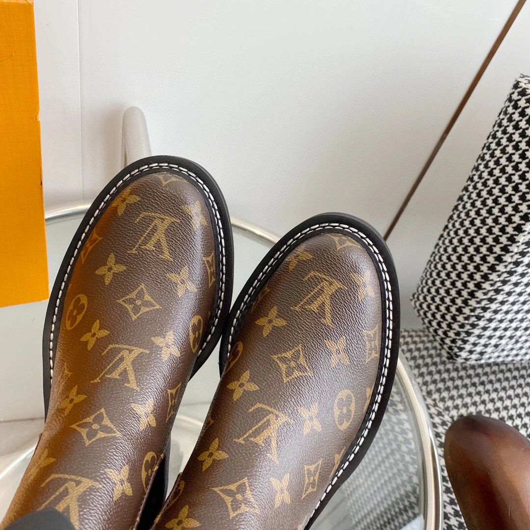 COCO- 1A8QCL Calfskin item: B-X158L1321A