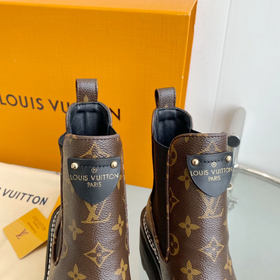 COCO- 1A8QCL Calfskin item: B-X158L1321A