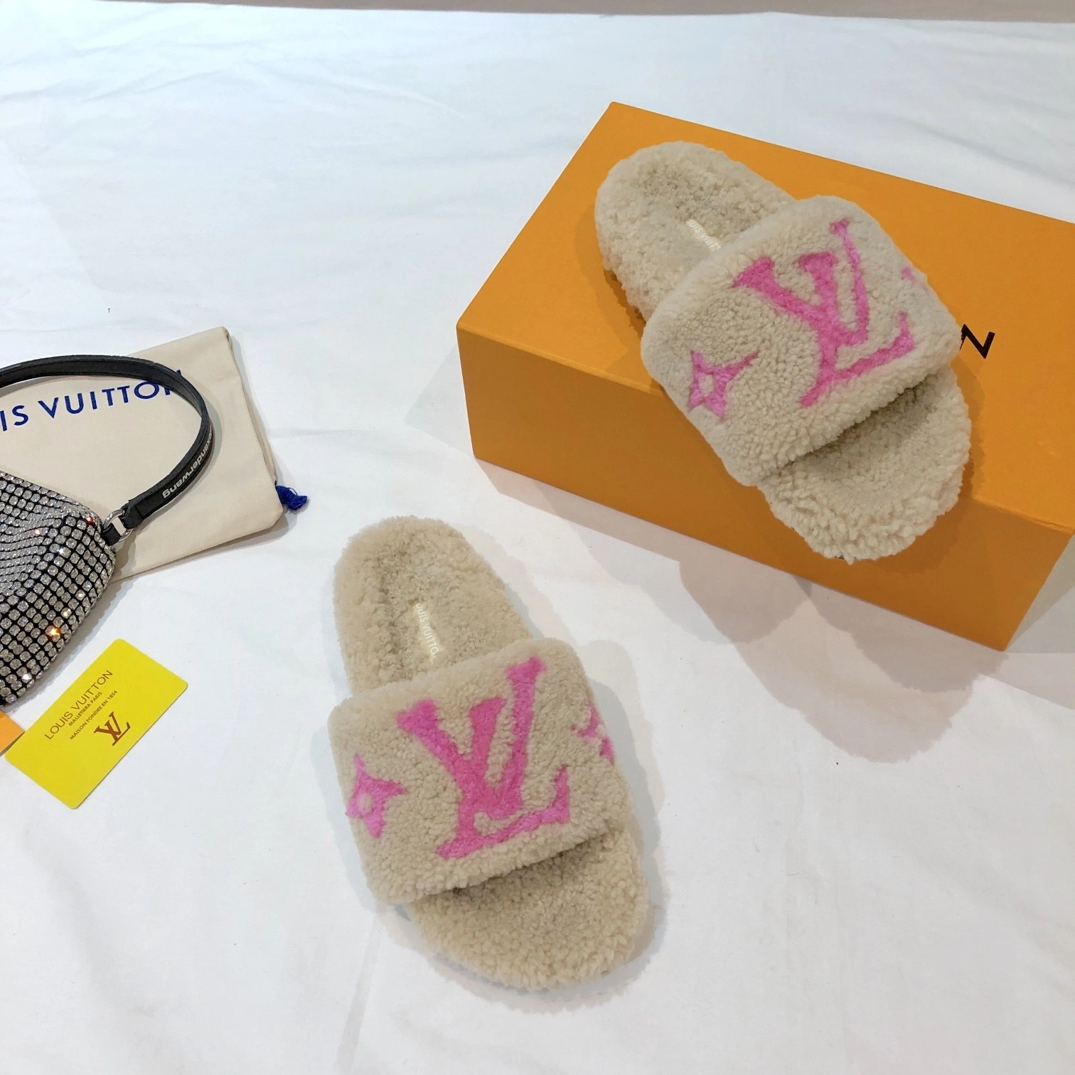 COCO- 1A8VGF Paseo Flat Comfort item:B-X002D15H-15