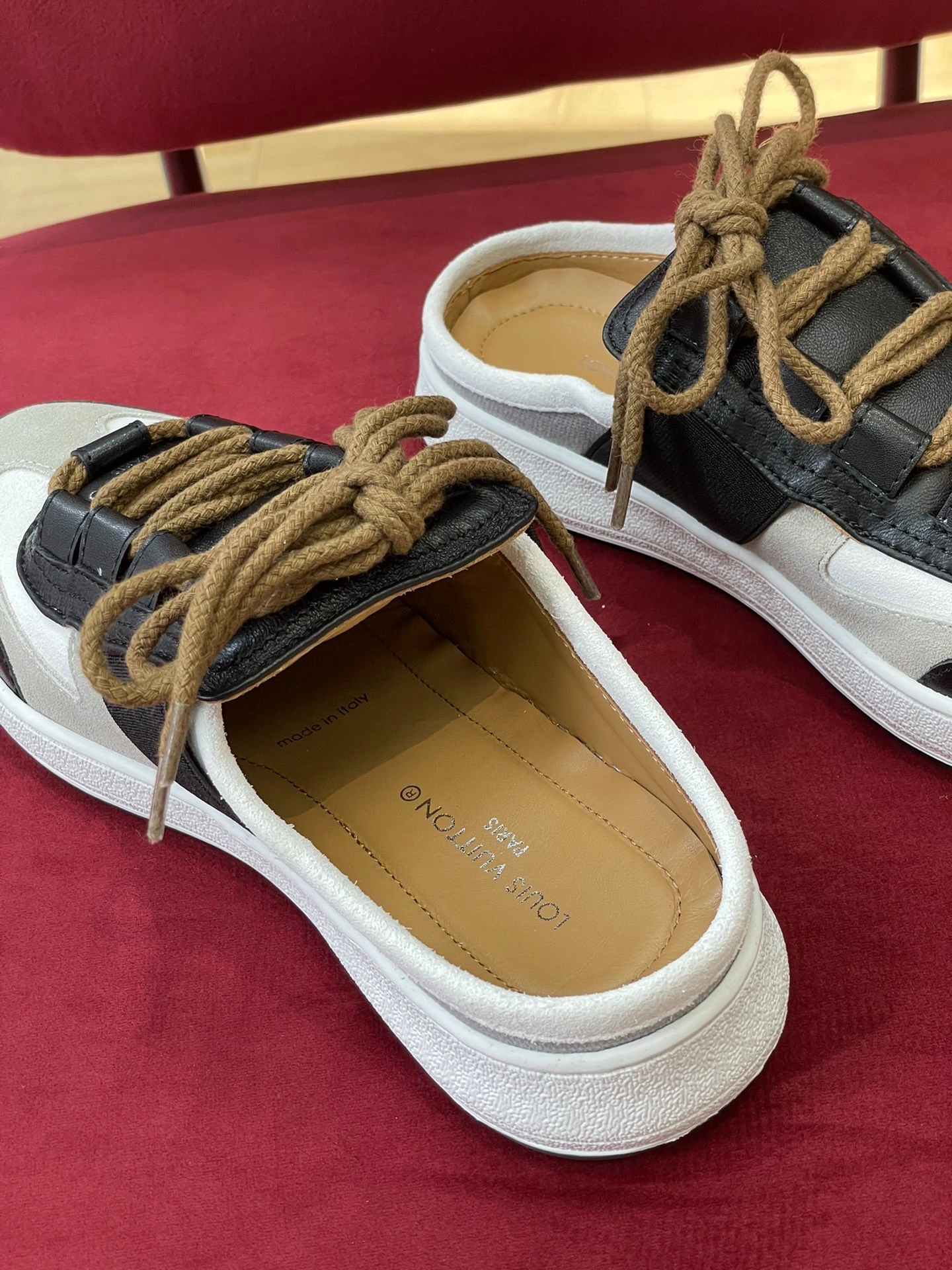 COCO- 1AAONO item:B-X002I1201H