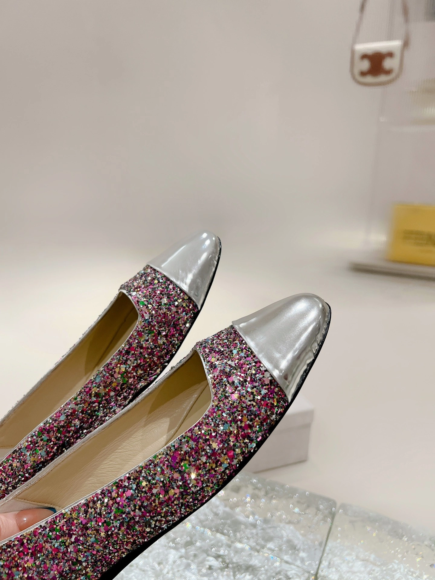 COCO — 1cm item:C-X158C0663