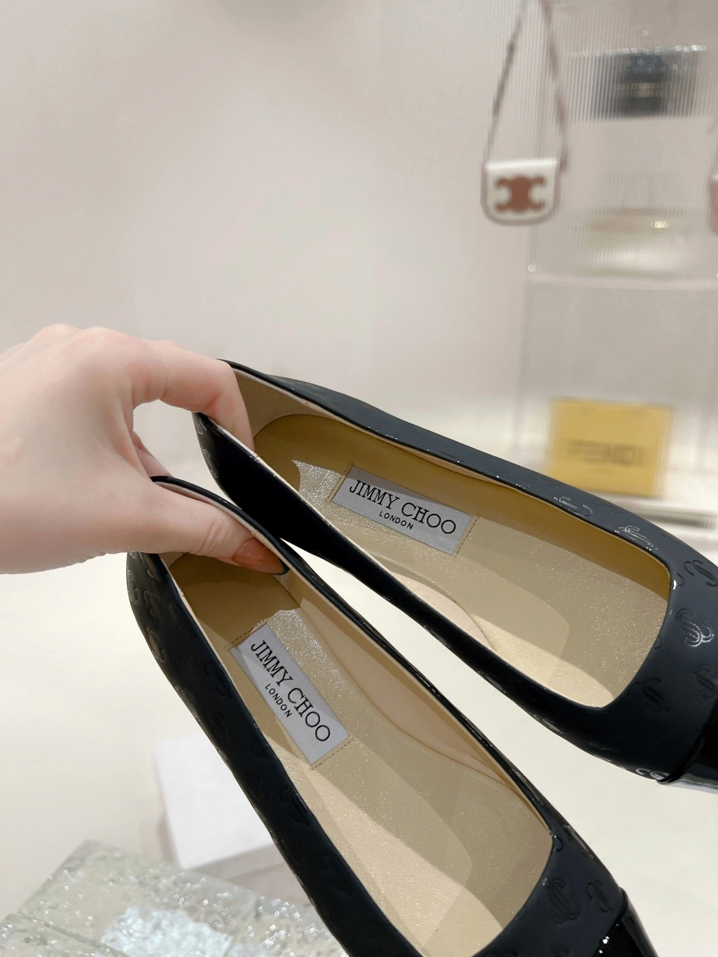 COCO — 1cm item:C-X158C0666