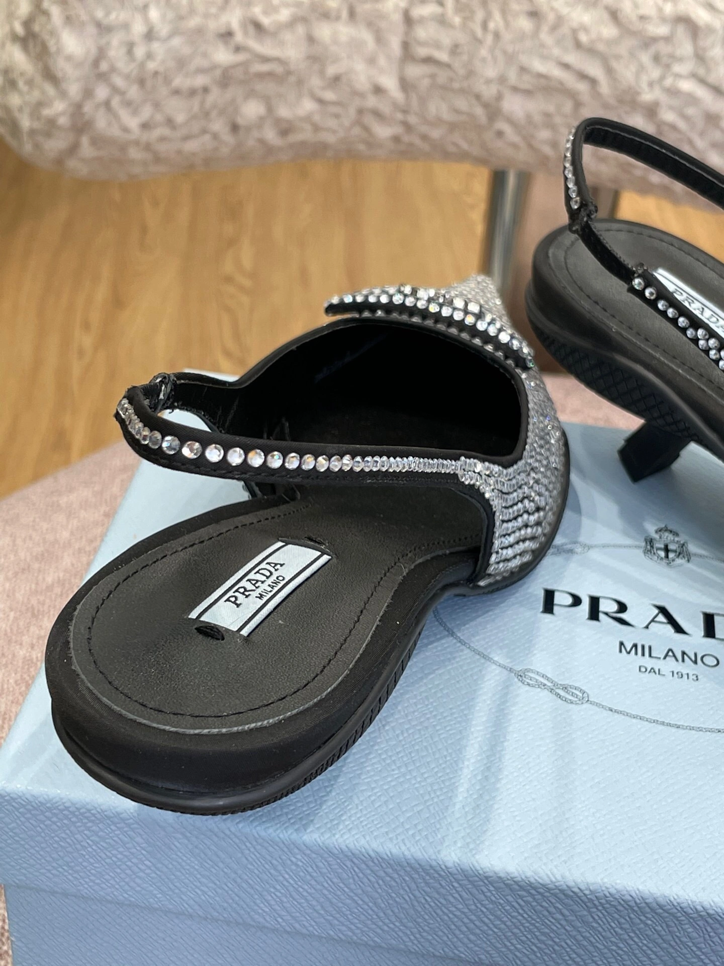 COCO- 2022 item:B-X035B1324