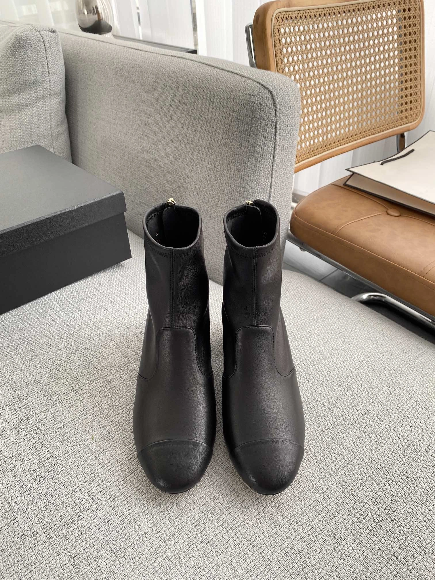 COCO- 2022 item:B-X158I2632X