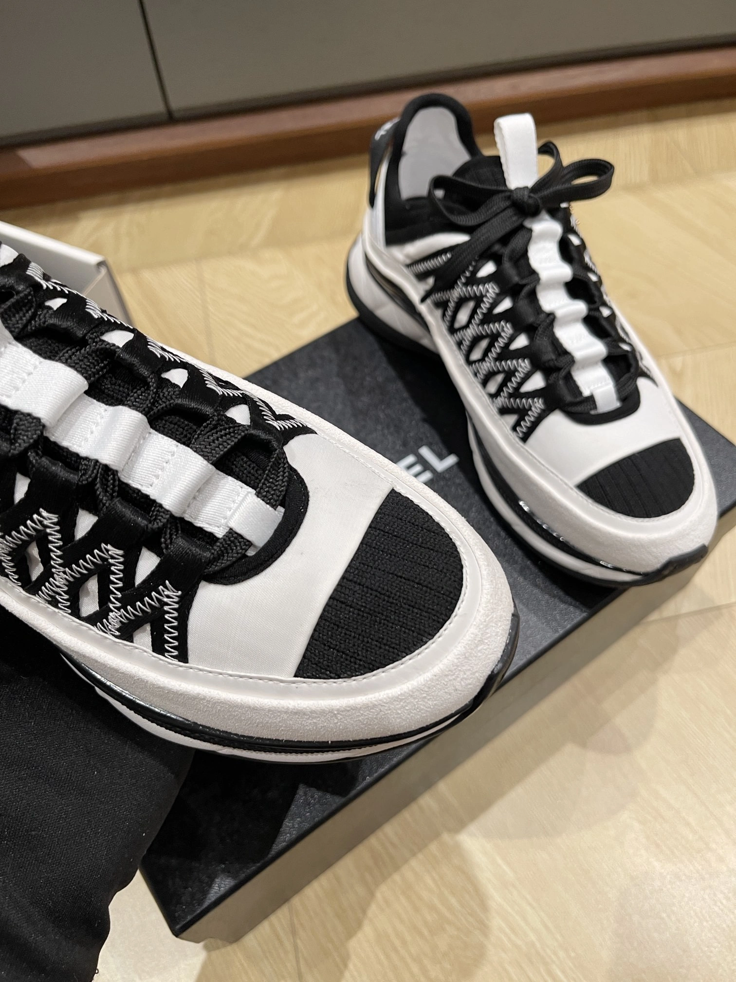 COCO--3h1958 G46260 B19209 NACVX Calfskin item:E-X003L1115B
