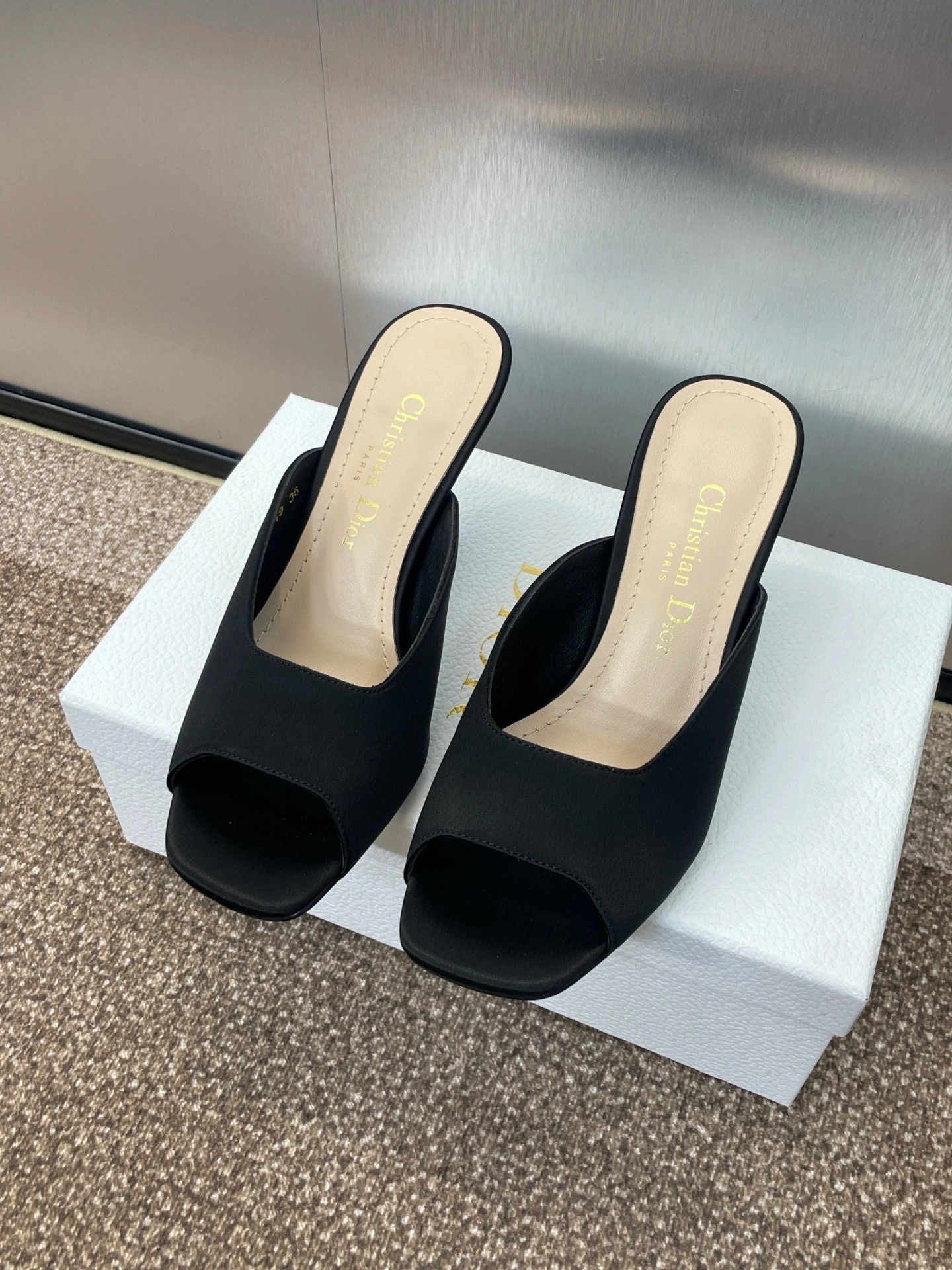 COCO--4ior KCO153SAT_S900 Tribales sheepskin Heel height：7CM item:E-X000C0492H