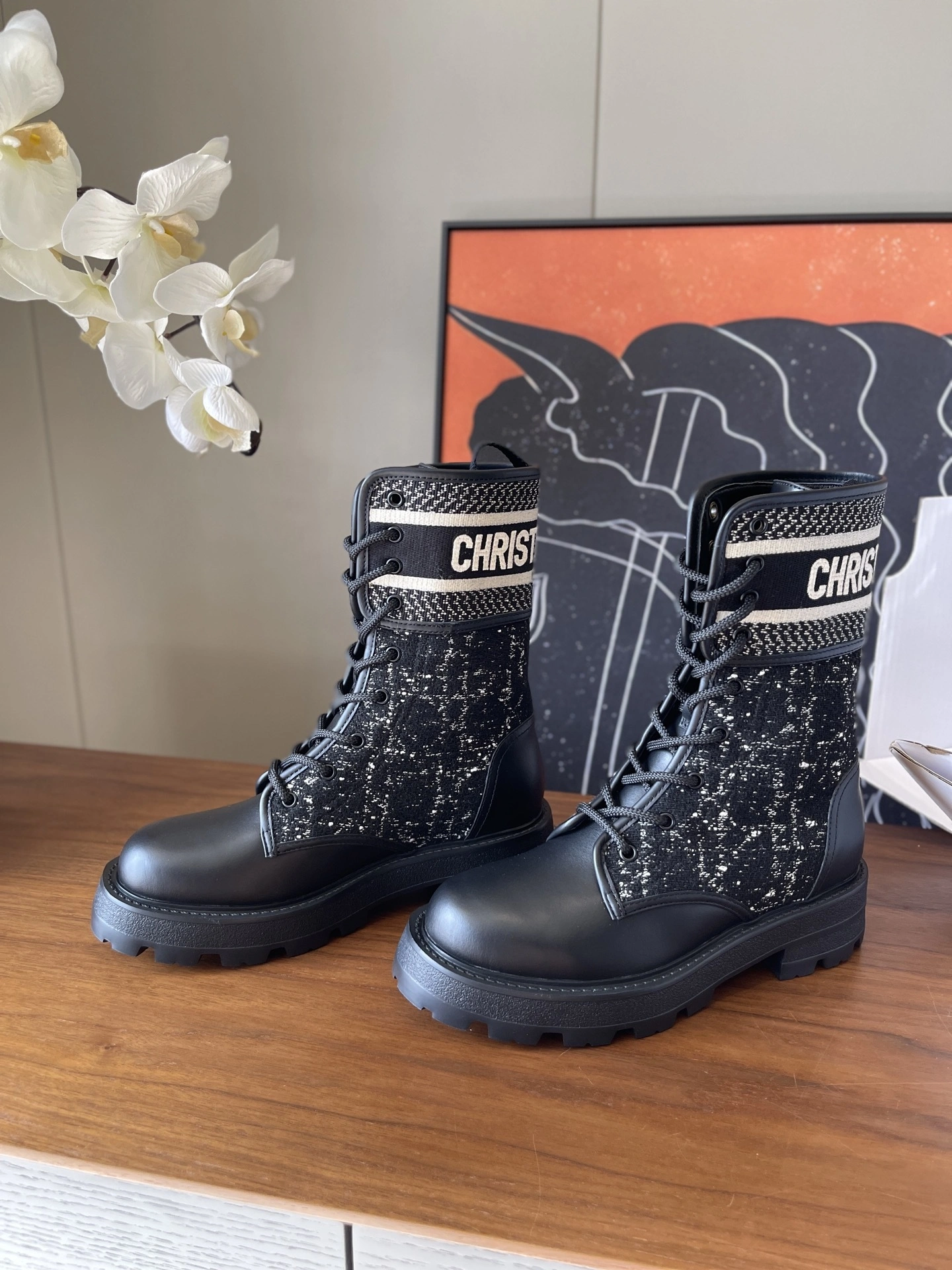 COCO--4ior KCT137TSK-S17X  KCI974CWS_S29X Calfskin embroidery item:E-X003L1209B
