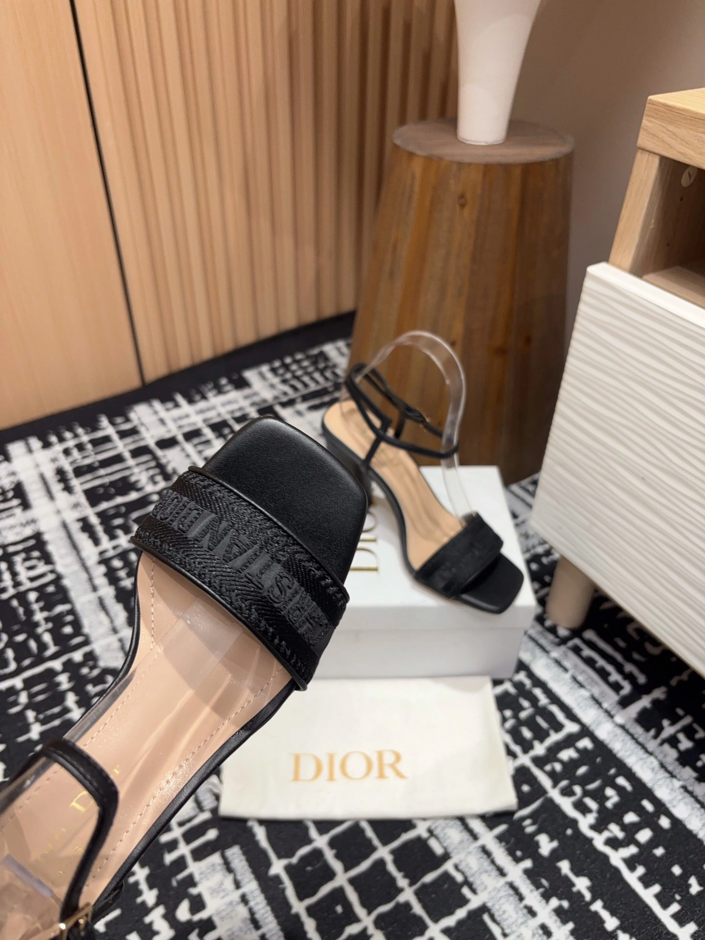 &COCO--4ior KDQ896ETL_S900 sheepskin item:E-X002C0596H