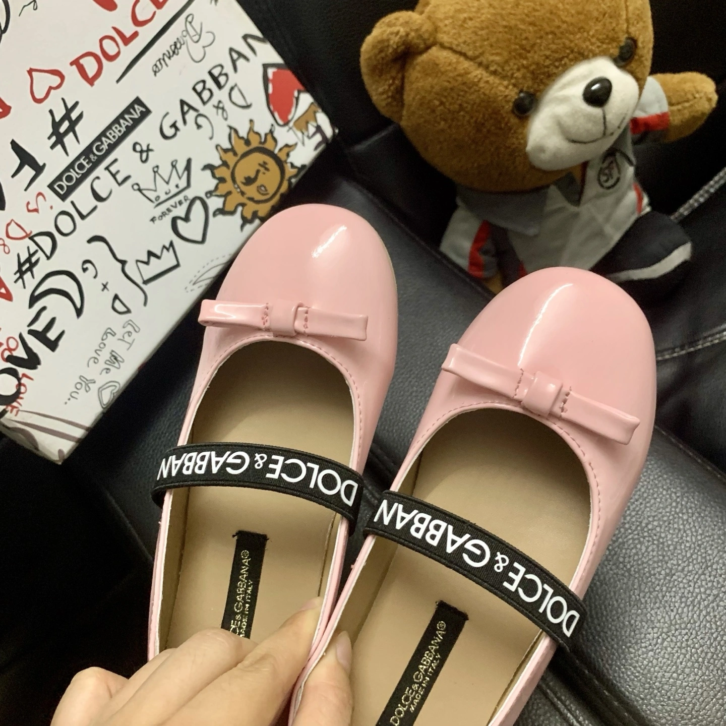 COCO--4o835& item:E-X000I1693T
