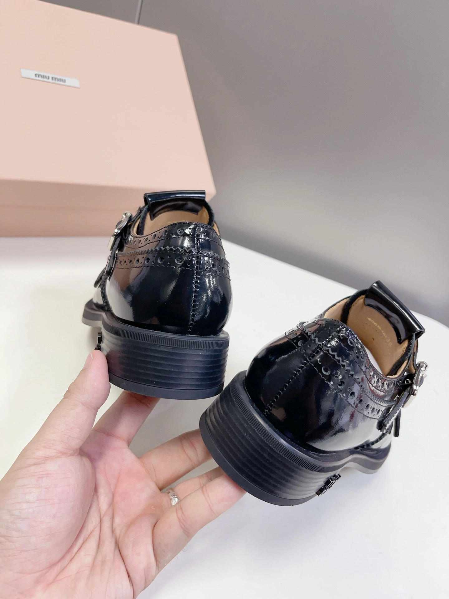 COCO- 5E039E_069_F0002_F_M030 Heel height：2CM item:D-X000C0639