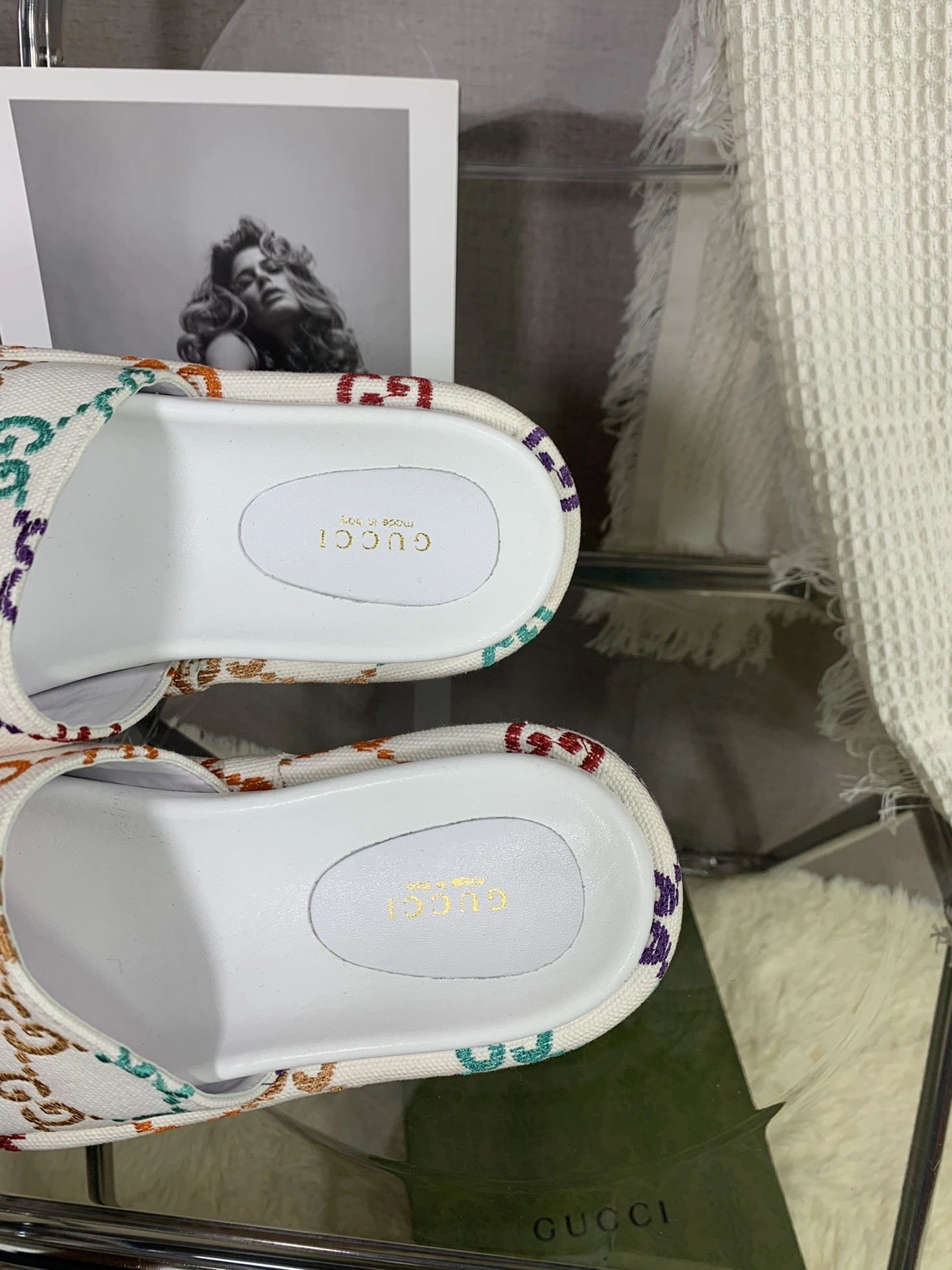 COCO- 623212 UFT00 8464 item:B-X000C26H-23
