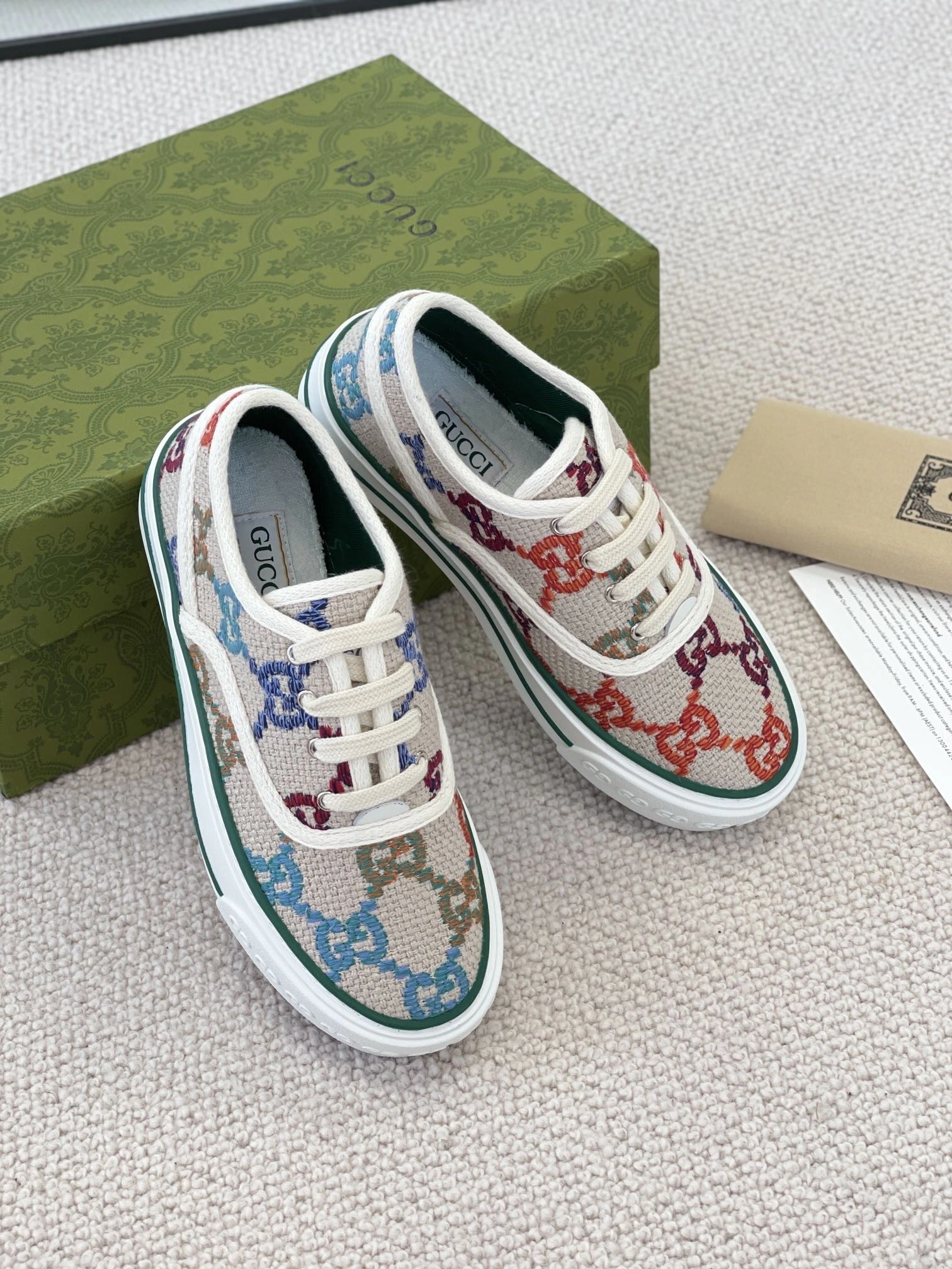 COCO- 659950 UFT60 8469 Tennis1977 item:B-X000D1811H