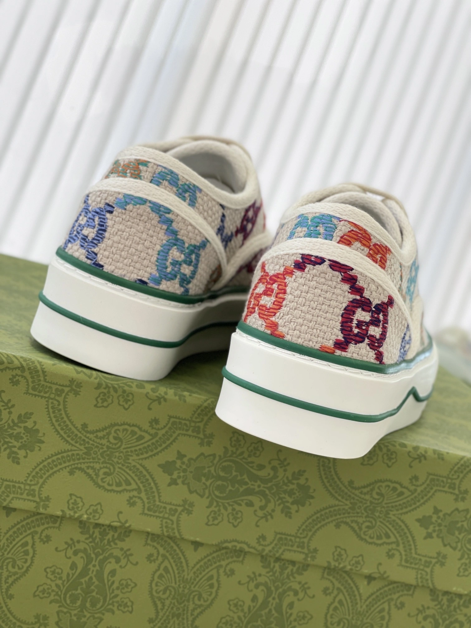 COCO- 659950 UFT60 8469 Tennis1977 item:B-X000D1811H