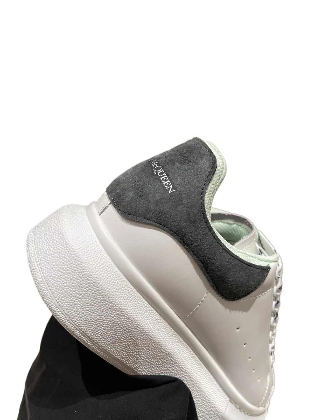 COCO — 697103WIBNH9890 item:C-X003C07103