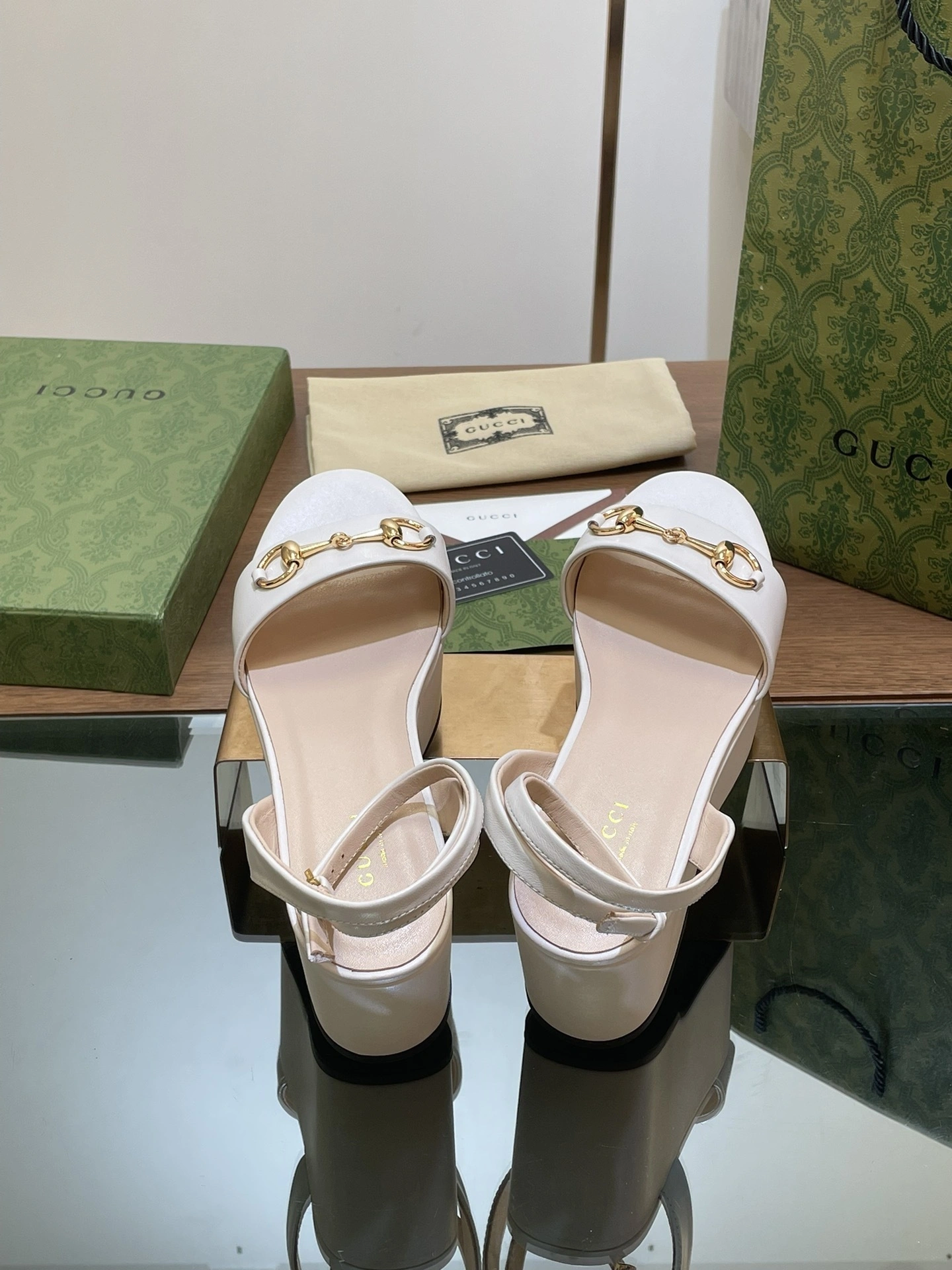 COCO- 6u33i 794358 AADFP 9540 sheephide item：E-X002J3773
